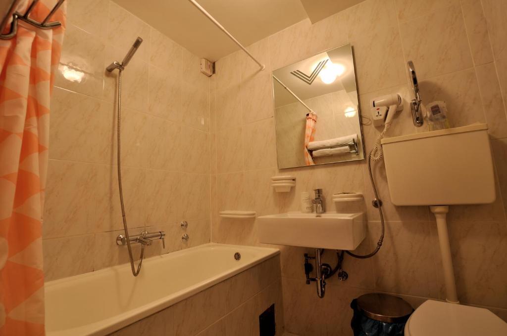 Vila Duric - Ex Hotel Duric Petrovac Habitación foto